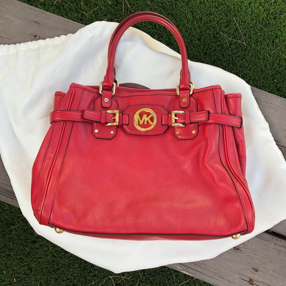 Michael Kors soft leather purse